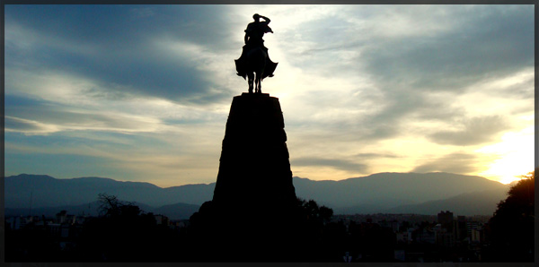 Monumento a Guemes in Salta, Argentina