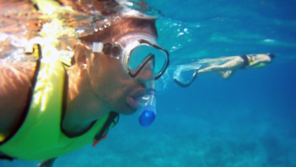 Exploring the shipwrecks at "The Elbow" in Key Largo