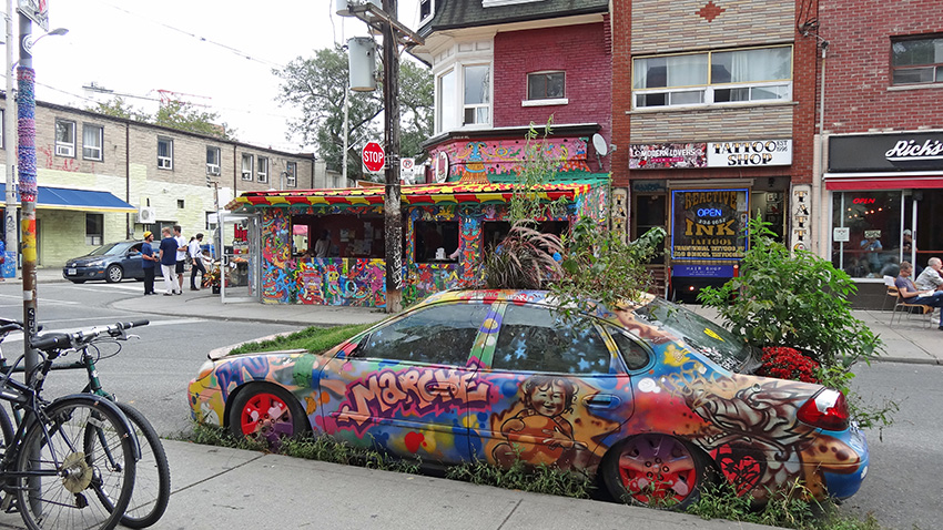 Best Photo Spots in Toronto - Kensington Market