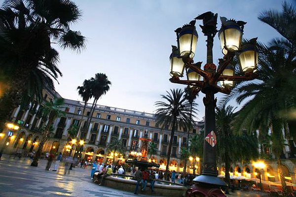 Placa Reial, Barrio Gotic, Barcelona, Spain