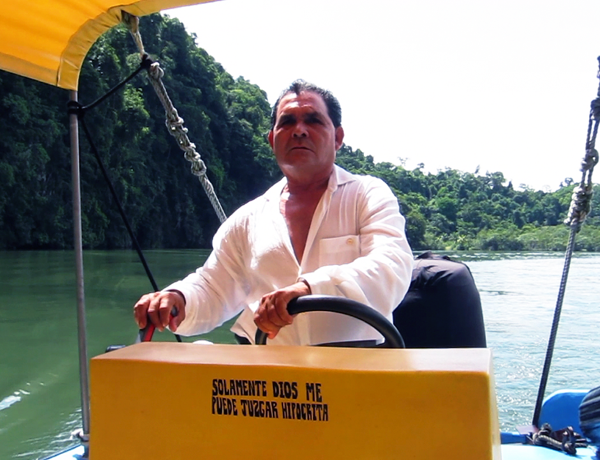 Rio Dulce Boat Tour - Rio Dulce Livingston Guatemala