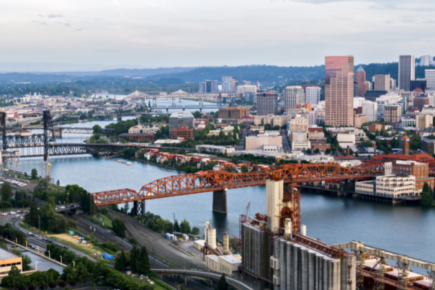 where to stay in portland for solo travelers