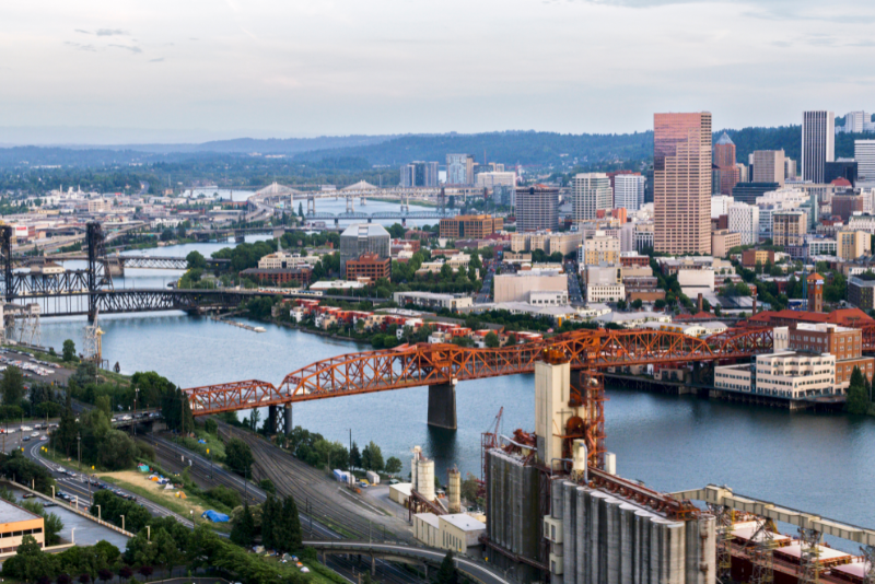 where to stay in portland for solo travelers